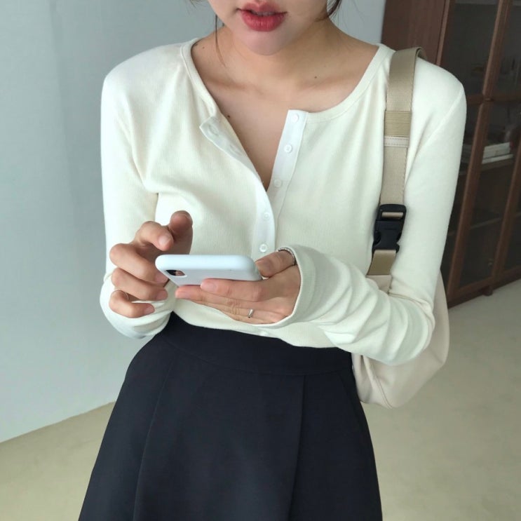  [코드유] 몰 버튼 티 Mol button tee 리뷰