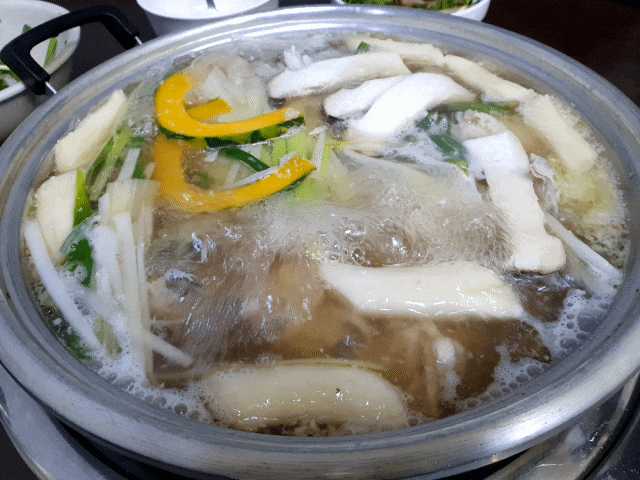  강동역 맛집 맛있는 닭한마리 맛도 가성비도 훌륭