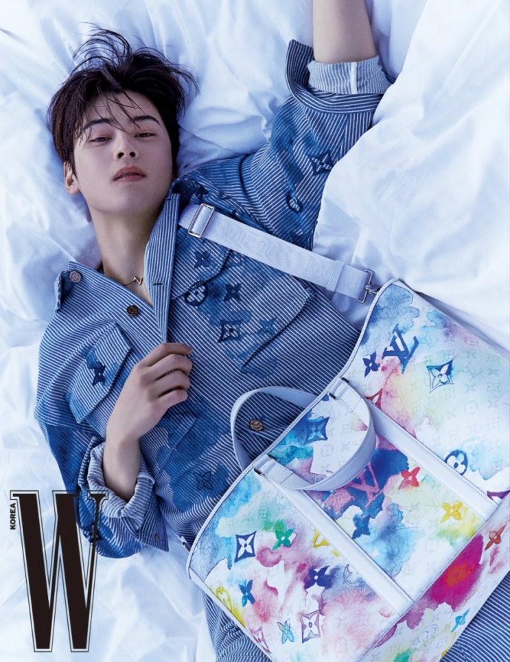  루이비통 워터컬러 썸머컬렉션 차은우, 나연 W매거진 화보