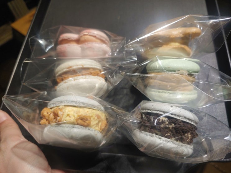  사랑 ^.~ 광주 카페 다옴 297-51