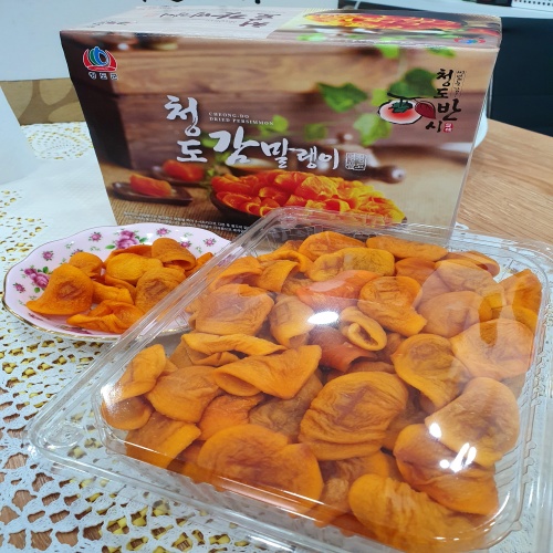 인기 급상승인 프리미엄 감말랭이 청도 20년 햇 산지직송 쫀득쫀득 800g 1kg 선물용 실속형 건과류 과일 반건시 곶감 단감 반시 산청 지리산 경북 말랭이 꿀(다달다유통) 좋아요