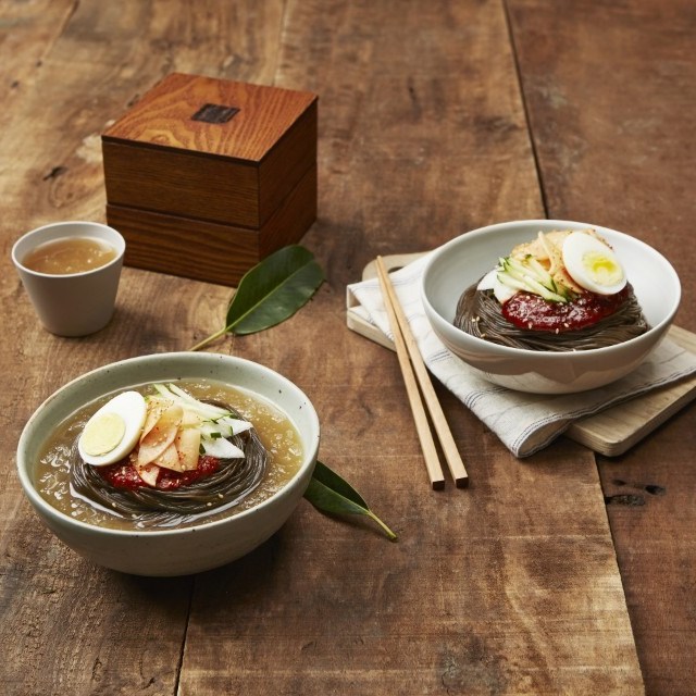 인기 많은 유천냉면 물냉면5인분세트+비빔냉면5인분세트 (총10인분), 10인분, 200g ··· 인기 많은 유천냉면 물냉면5인분세트+비빔냉면5인분세트 (총10인분), 10인분, 200g ···