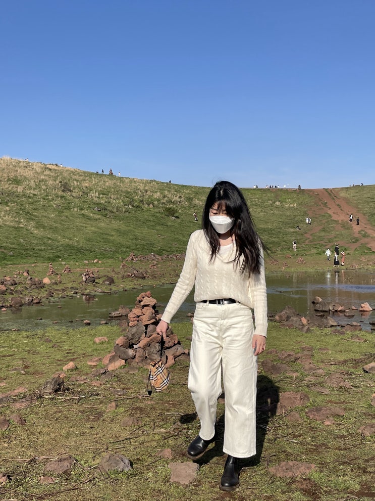  2박 3일 제주도 가족 여행 1. 도두해녀의 집, 금오름, 이익새양과점, 협재해수욕장, 별돈별 협재해변점, 미영이네 고등어회.