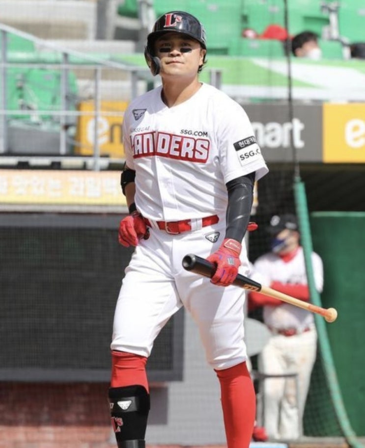 KBO 프로야구 8일경기 두산 vs 삼성 SSG vs 한화 NC vs 롯데 KT vs LG 키움 vs KIA기아 KBO 프로야구 8일경기 두산 vs 삼성 SSG vs 한화 NC vs 롯데 KT vs LG 키움 vs KIA기아