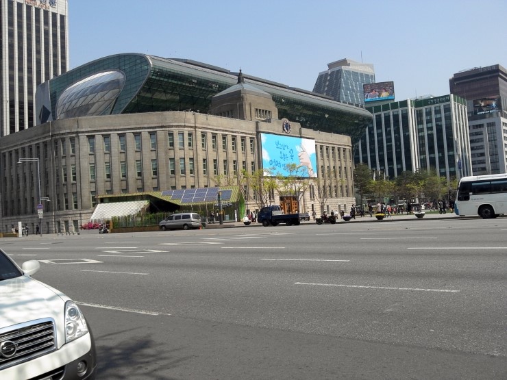 제38대 <b>서울시장</b>, 국립<b>서울</b><b>현충원 참배</b>로 공식일정 시작