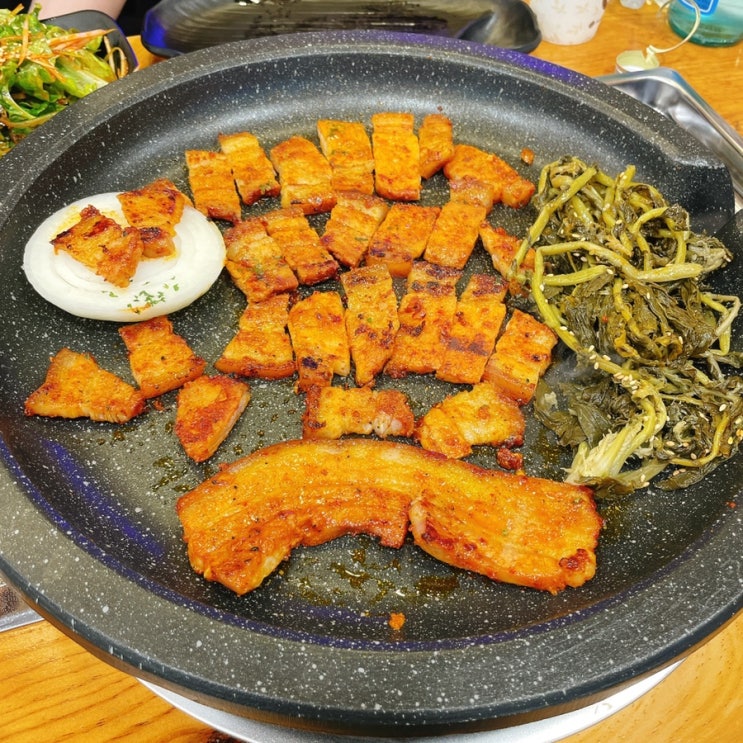  마포 고기집 퀄리티 높은 반찬에 존맛탱 고추장화덕구이 삼겹살 맛집 마포 기와집