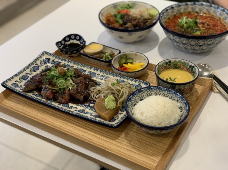 미도인 강남점 부채살스테이크 대창큐브스테이크덮밥 청두사천탄탄멘 후기