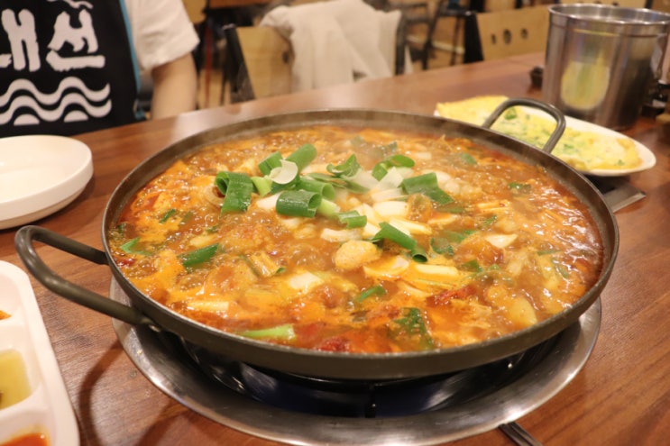  부산 서면 맛집, 그집 곱도리탕! 재료 소진되기 전에 언넝 가야 해요!