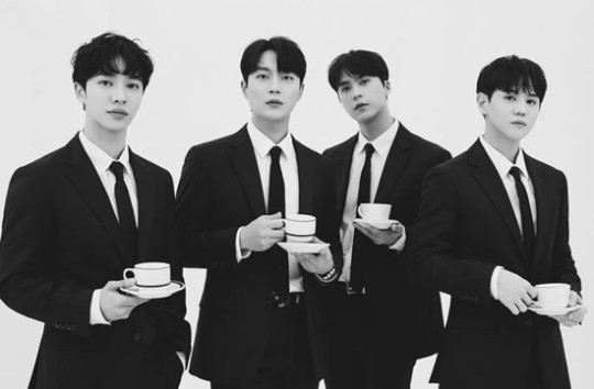  하이라이트(전 비스트) 5월에 완전체로 컴백한다