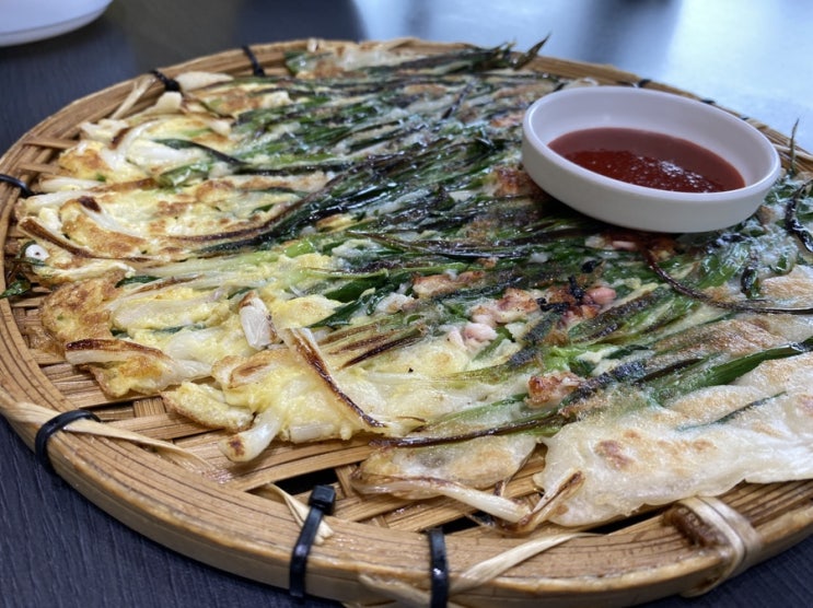  영남대 맛집 / 10년 넘는 저렴한 영남대 맛집 까치둥지 / 칼국수 파전 맛집