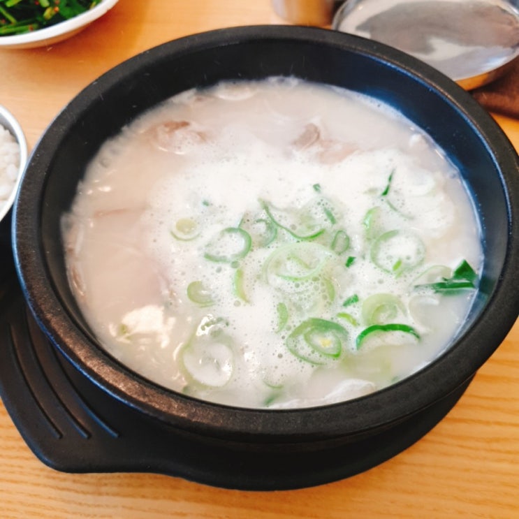  수원 맛집_돈수백 [돼지국밥]