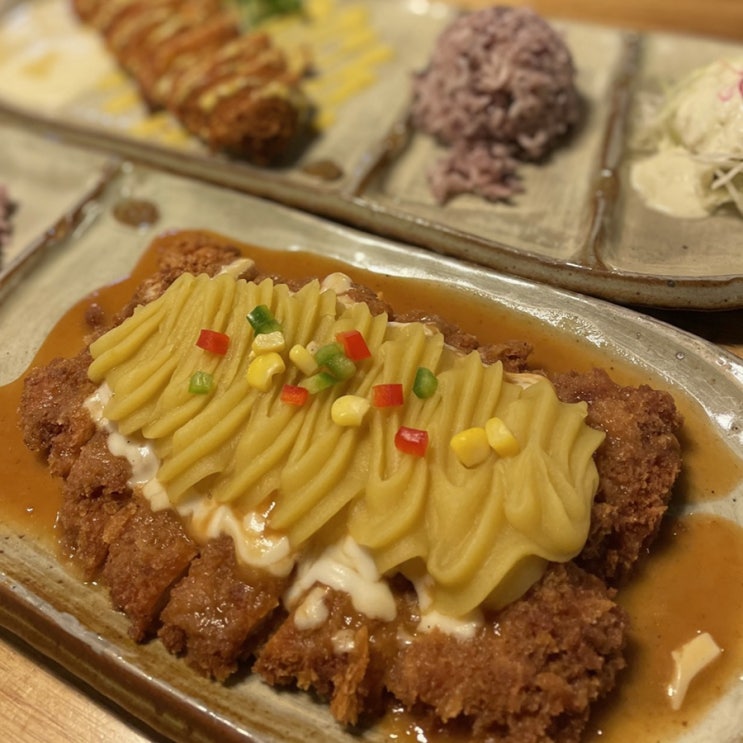  [일상/맛집] 신사동 가로수길 맛집, 이끼롤까스