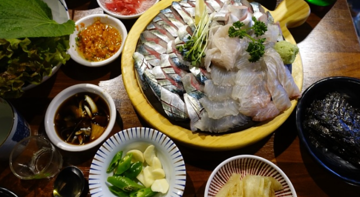  두류동 고등어회 맛집, 바다와 두류 직영점