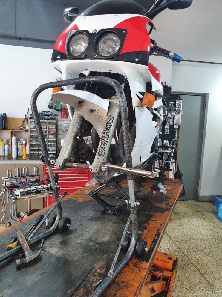  cbr400rr 정비 하는 날