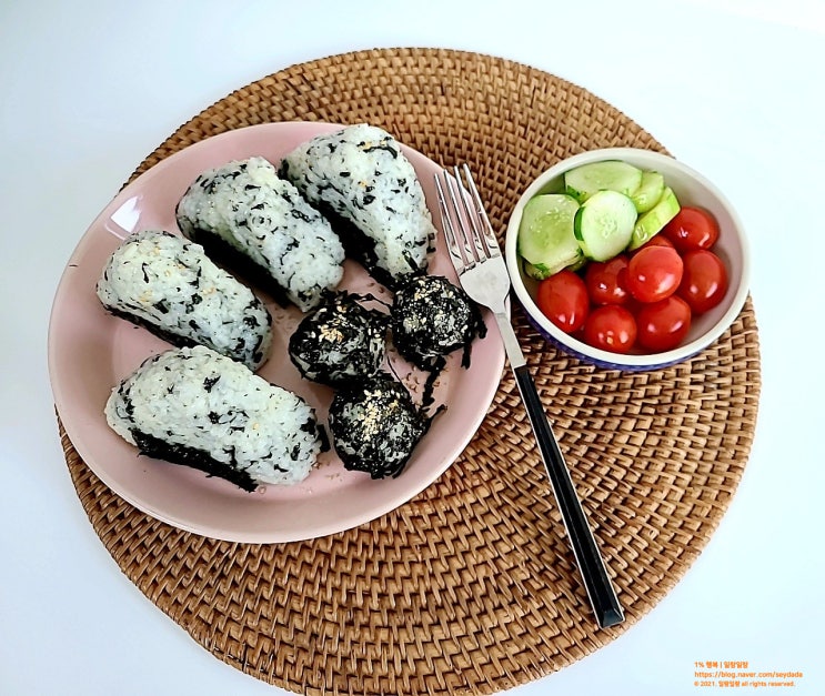  [ 광천 불맛 김가루 ] 장윤정 불판구이 재래김과 함께 주먹밥 만들기