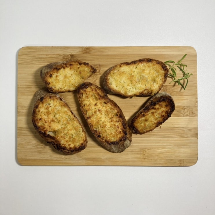  바게트빵으로 마늘바게트, 마늘빵 만들기