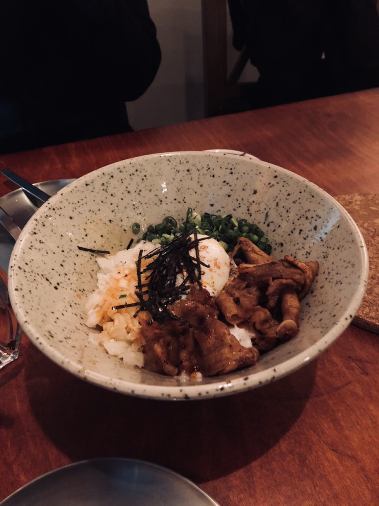  뭐 먹지 고민될 때 추천하는 보장된 맛집 3곳 : 배달&홀 둘 다 가능