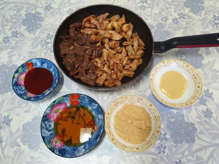 곱창 대창 막창 염통 모듬곱창세트 집에서먹자 ! 곱창 대창 막창 염통 모듬곱창세트 집에서먹자 !