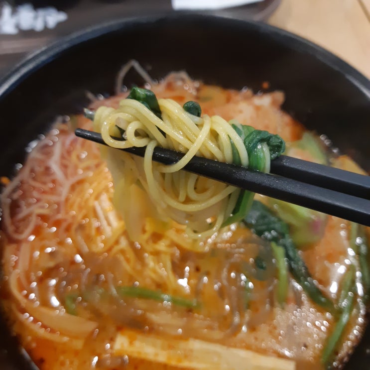  동대문역사공원역 맛집 두타 신룽푸마라탕(두타 푸드코트 맛집)