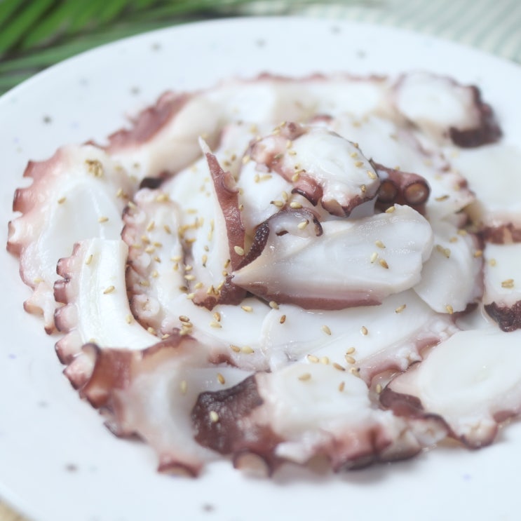  자숙문어로 문어숙회 맛있게 만들기 feat 예쁘게 써는법 꿀팁