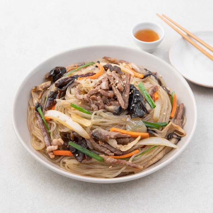 의외로 인기있는 곰곰 소고기 버섯 잡채, 398g, 1세트 ··· 의외로 인기있는 곰곰 소고기 버섯 잡채, 398g, 1세트 ···