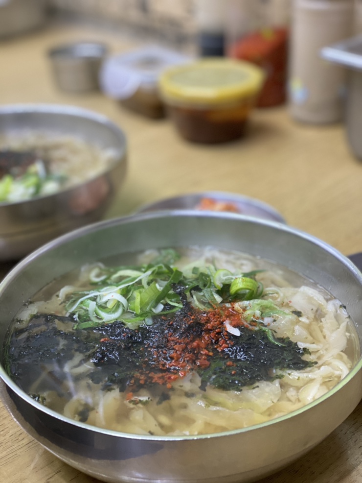  동묘시장 맛집 할아버지칼국수(칼국수3500원)노포맛집