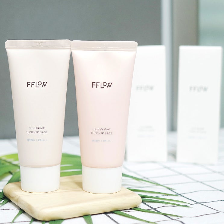  플로우 톤업선크림 노파데 마스크메이크업으로 추천!