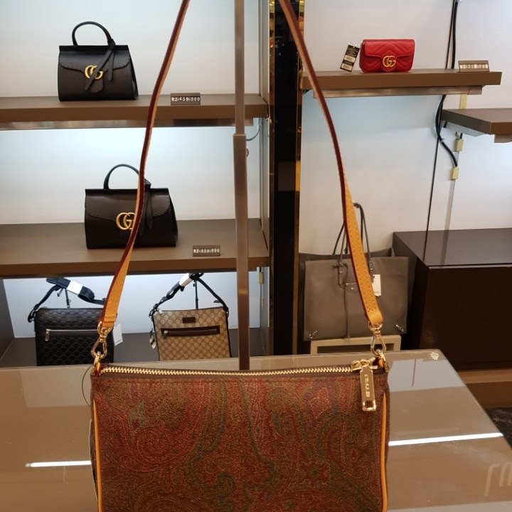 리뷰가 좋은 럭셔리갤러리 에트로 페이즐리 숄더백 01427 8010 600 추천해요 리뷰가 좋은 럭셔리갤러리 에트로 페이즐리 숄더백 01427 8010 600 추천해요