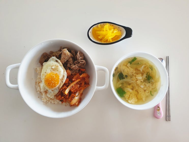  '요아빠 불꽃남자k' 의 집에서 해먹는 '김치고기덥밥'