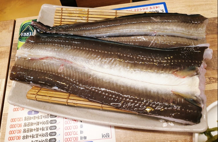  광안리전망좋은곳에서 먹는 광안리장어맛집 : 주인장 장어조개구이