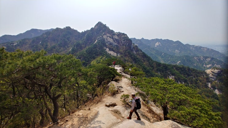  블랙야크 100대 명산 북한산, 작은 공룡능선이라고 불리는 의상능선