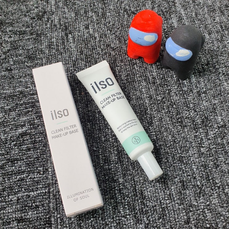  촉촉한 일소 메이크업 베이스 추천:))