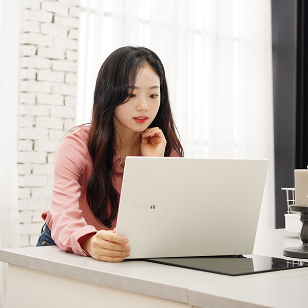 인강용 대학생 노트북 삼성 플러스2 NT550XDA-K24AW -K24AG