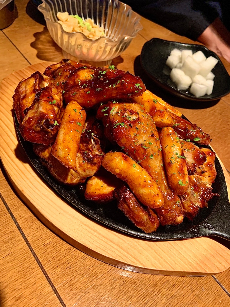 [광주하남맛집] 치킨퐁 하남점 가서 고추의 독한맛 치킨에 어니언치킨까지 먹으실?