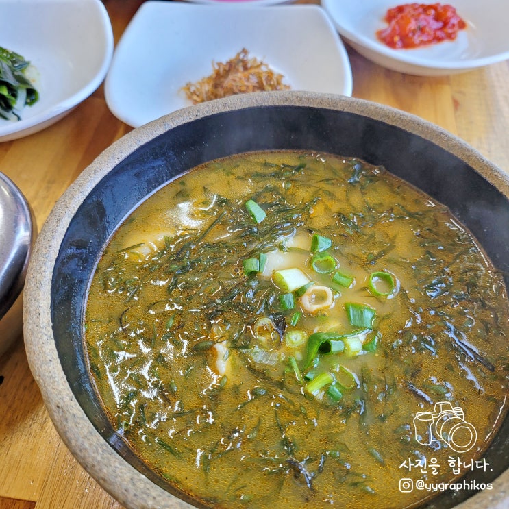  [제주도 제주시 용담삼동] 공항 인근 향토음식 맛집 - 김희선제주몸국