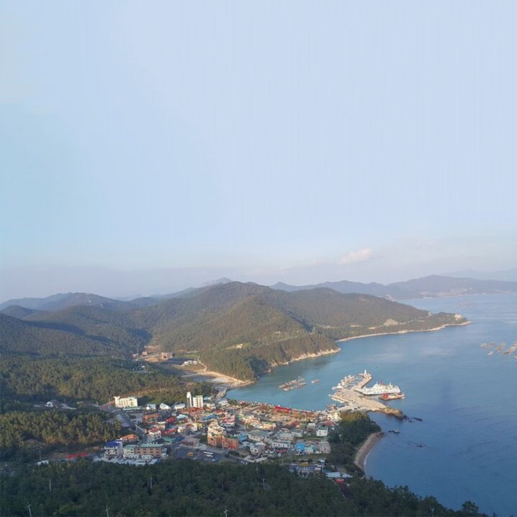  한반도의 최남단, 해남 땅끝항에 여객선터미널이 준공되었다.