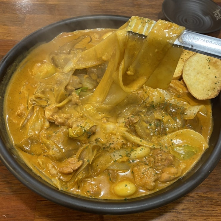  [신촌 두찜(두마리 찜닭)] 솔직 리뷰 (로제찜닭 맛집?? 음...)