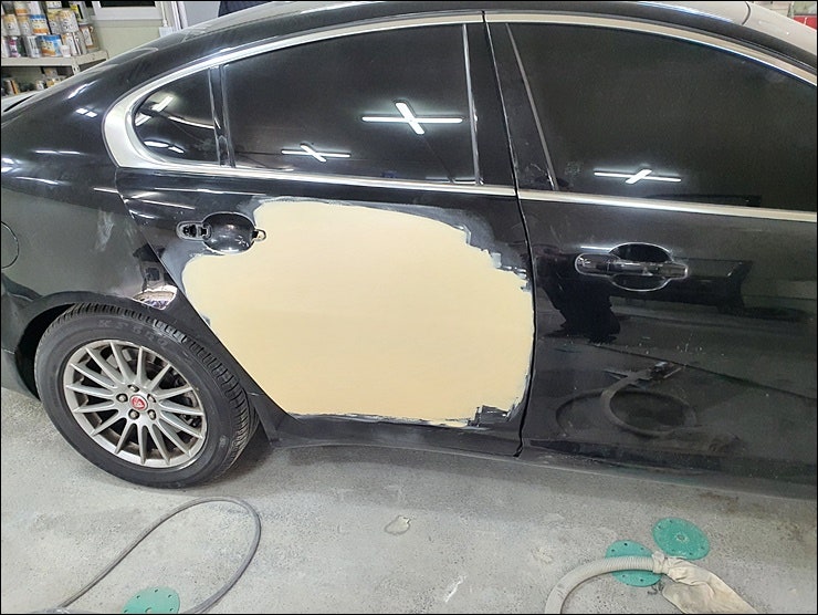 경기 남양주 오남읍 / 도어수리 판금도색 / 재규어 / XF