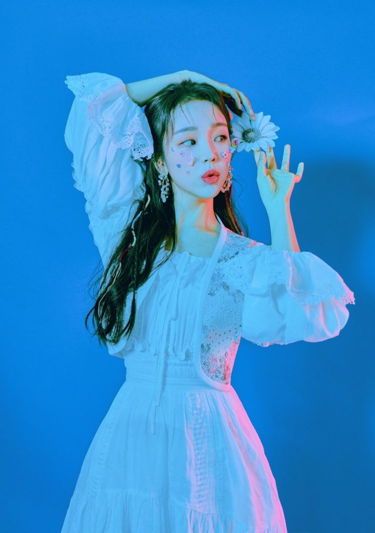  싱어송라이터 백아연 요즘 뭐하나요? 유튜브 합니다
