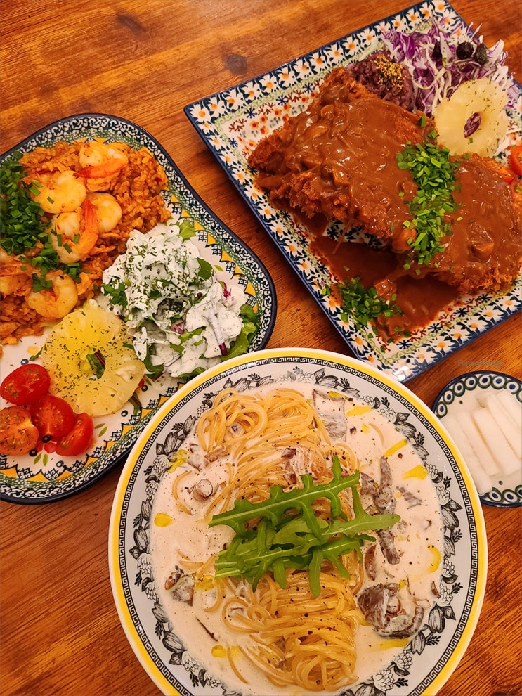 잠실 송리단길 맛집 온량 - 토마호크 포크커틀렛, 만조크림 파스타 그리고 나시고랭 쉬림프 필라프