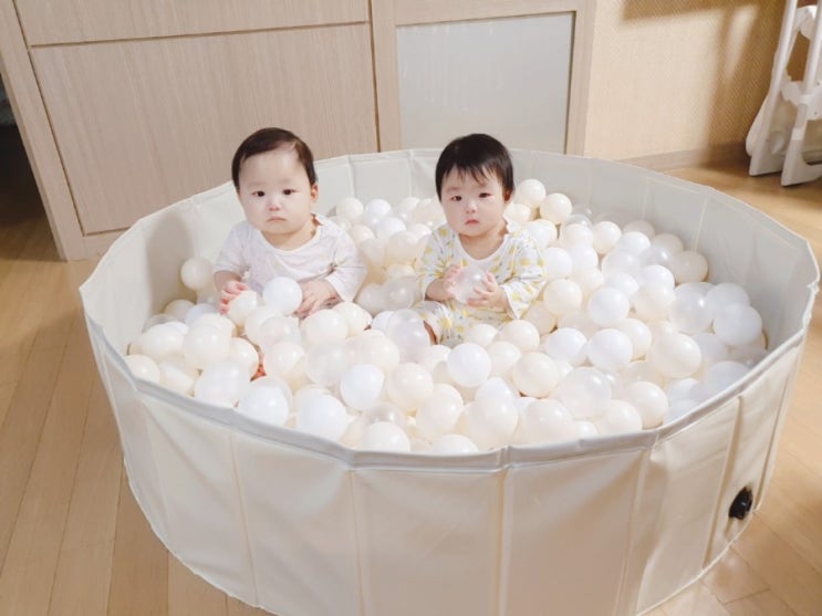 [쌍둥이 육아일기] 아기 볼풀장 만들기 - 볼풀공440개, 세탁방법(까사드로잉)