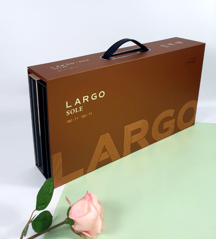  이건마루 라르고 솔레(LARGO  SOLE) 샘플북 /  격이 다른 프리미엄 원목 인테리어를 완성시켜줄 프리미엄 원목마루