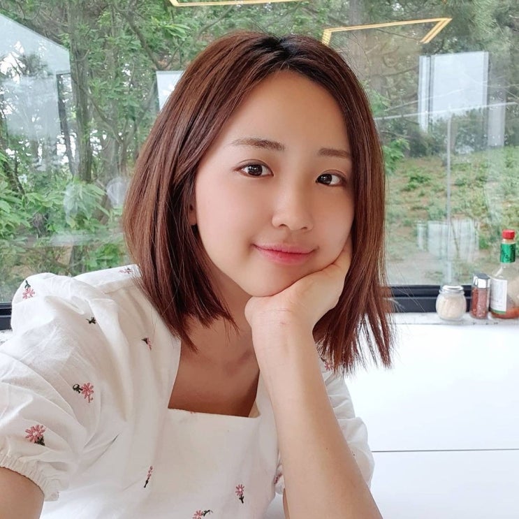 손연재 닮은꼴 배혜지 기상캐스터 손연재 닮은꼴 배혜지 기상캐스터