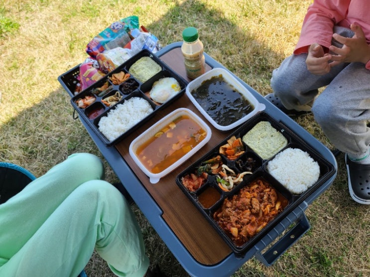  경주 진평왕릉 피크닉 나들이 다녀오기 괜찮은 곳.