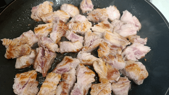  성진축산유통 숙성삼겹살 가족 홈파티 맛있어요!