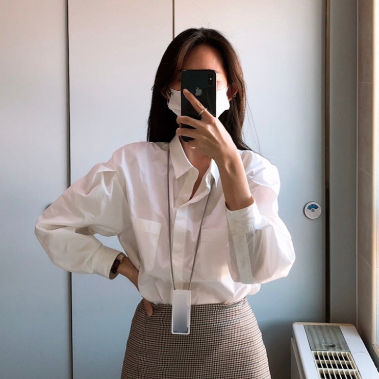  화이트 셔츠 한 장이면 나도 패셔니스타