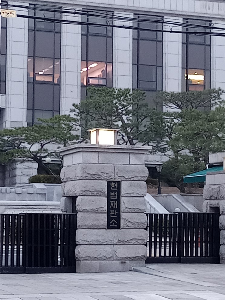  베트남국적 외국인아내 국제이혼변호사, 자녀면접교섭권 행사, 한국 체류기간연장 불허가처분취소