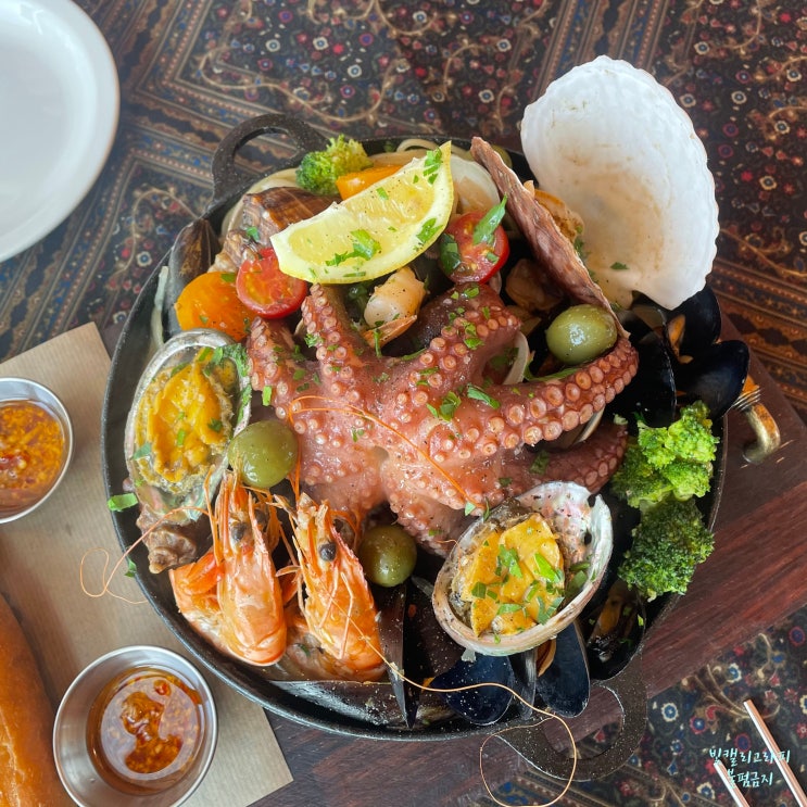  지중해식당 석모도 맛집으로 인정( feat. 문어오일찜 )