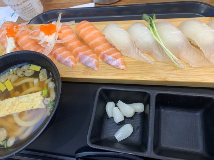  [대구 동성로] 동성로 쉬즈몽 초밥,  동성로 스시라스또 초밥/ 맛비교 연어광어 반반초밥 추천 내돈내산