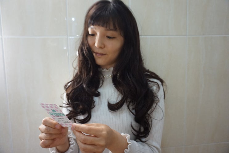 봄바람에 살랑이는 사랑스러운 루즈웨이브 픽앤웨어 U자 반가발